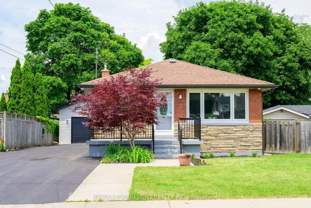 150 Howard Ave, Hamilton 2