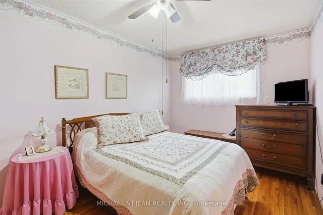 48 Raleigh Crt, Hamilton 4