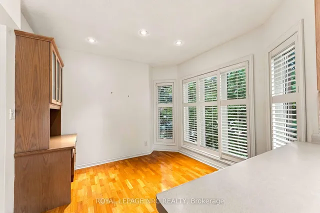 4090 JOHN CHARLES Blvd #205, Lincoln 5