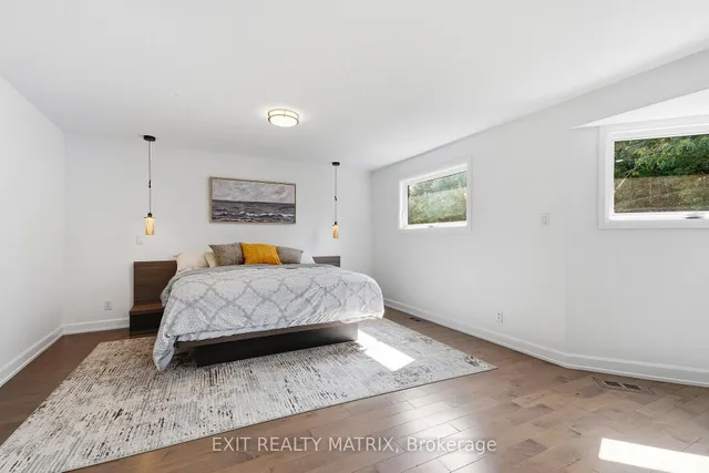636 Merkley Dr, Ottawa 3