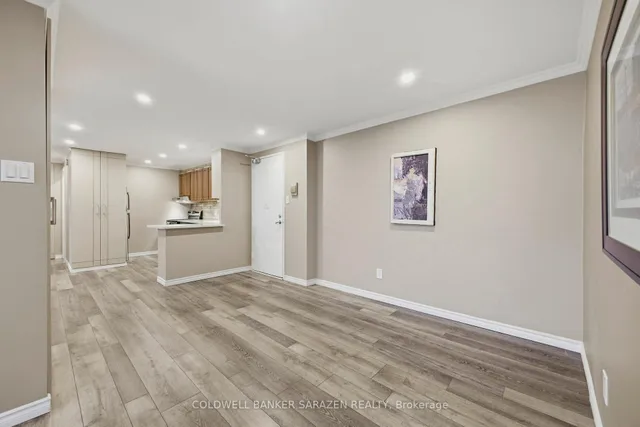 415 Greenview Ave #2102, Ottawa 4