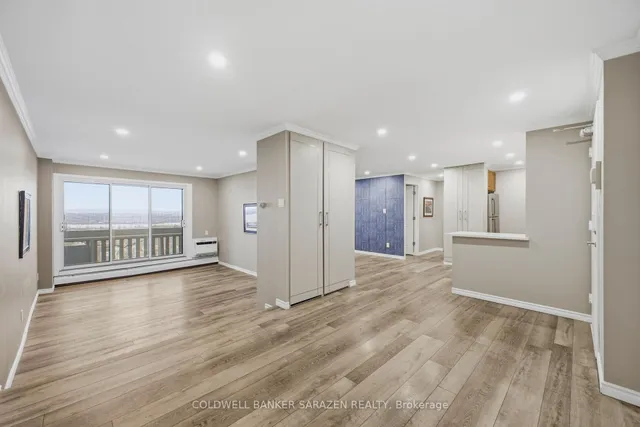 415 Greenview Ave #2102, Ottawa 3