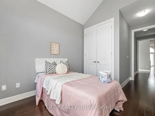 1 Dorchester Blvd, St. Catharines 5