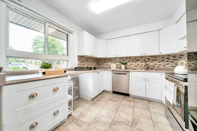 15 Green Valley Dr #27, Kitchener 5