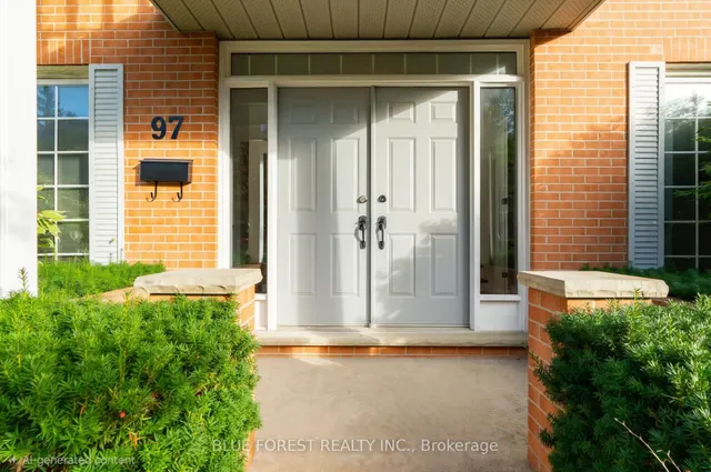 97 Timber Dr, London South 5