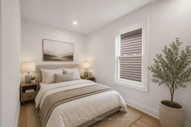 1062 Cannon St, Hamilton 4