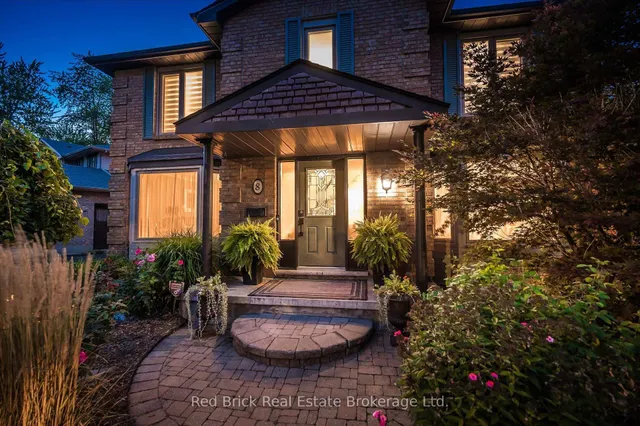 8 Sugarbush Pl, Guelph 3