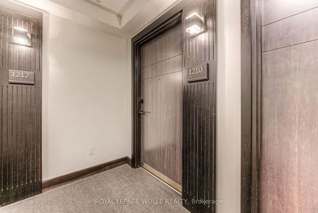 145 Columbia St #1210, Waterloo 3