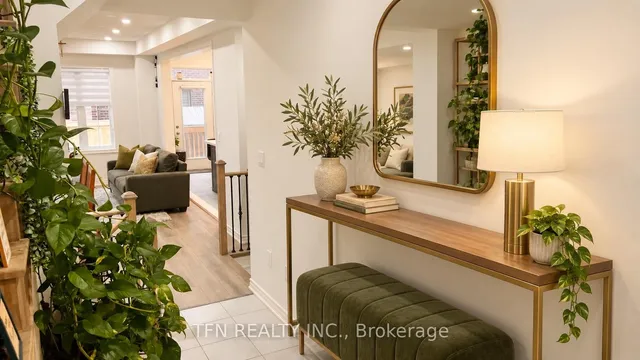 238 Skinner Rd, Hamilton 5