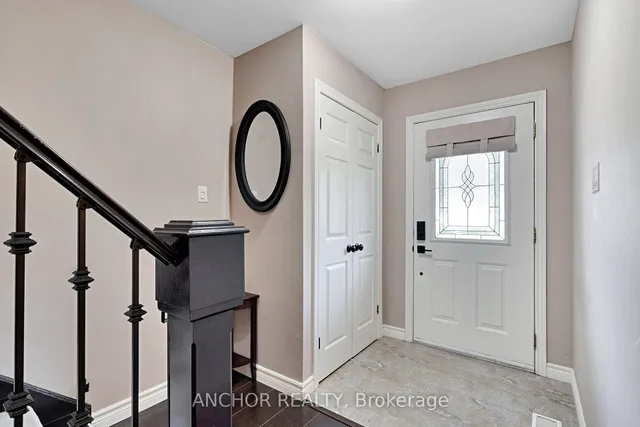 684 Griffith St, London South 3