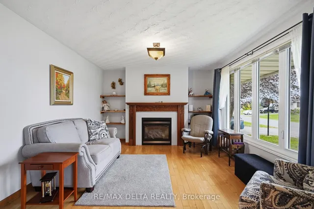 6 Place Madeleine St, The Nation 4