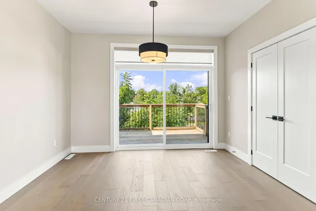 2500 MAIN St #1, London South 5
