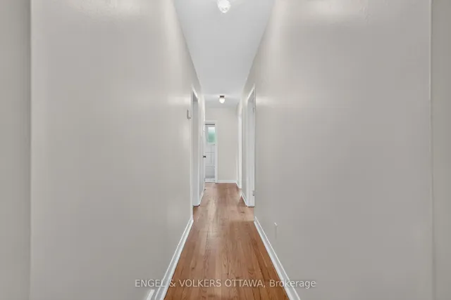 1238 St. Paul Ave, Ottawa 5