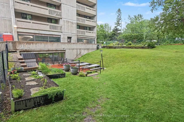 415 Greenview Ave #1305, Ottawa