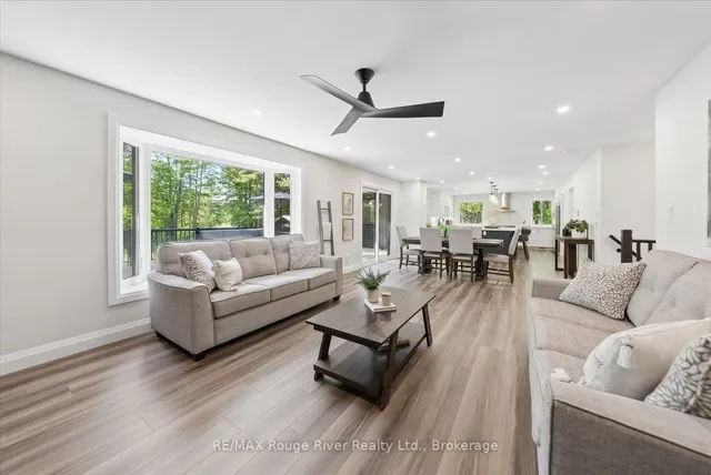 1004 Telecom Rd, Kawartha Lakes 4