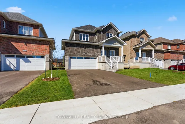 15 Bradden Cres, Belleville 2