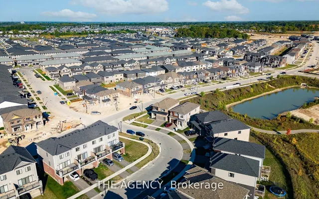 1 Bee Cres, Brantford 3