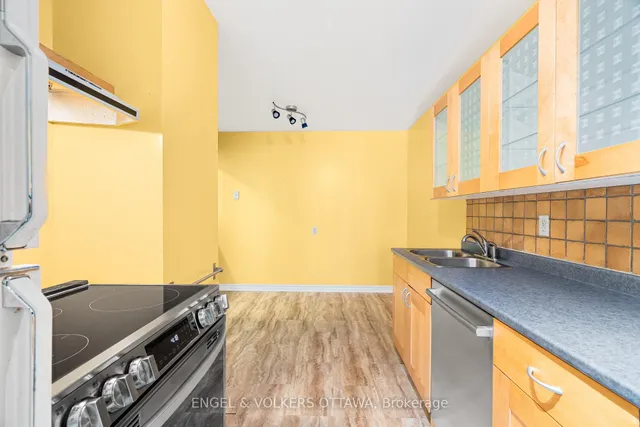 6 Bridgewater Terr, Nepean 4