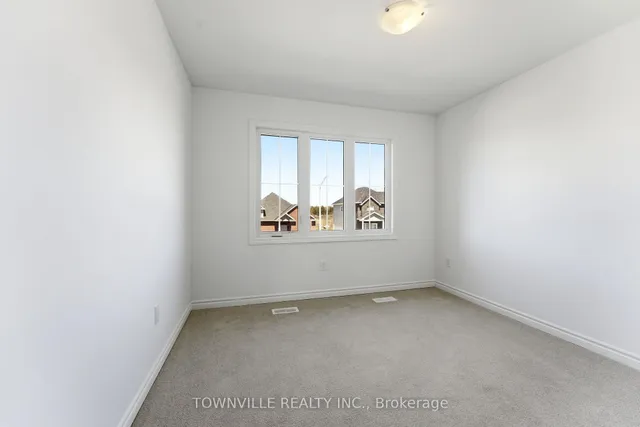 36 Bradden Cres, Belleville 3