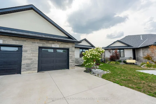 709 Ferdinands Cres, Sarnia 4