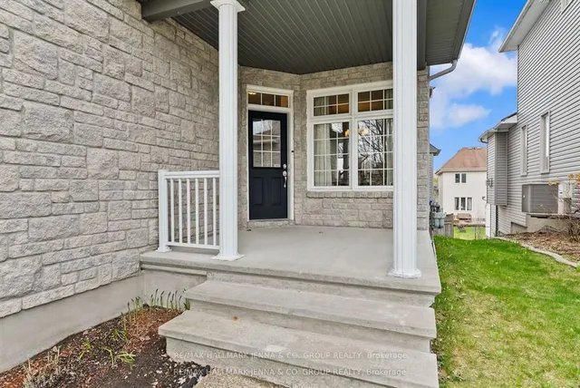 281 Topaze Cres, Clarence-Rockland 2