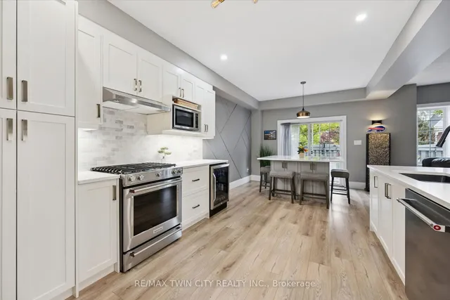 276 Sims Estate Dr #9, Kitchener 5