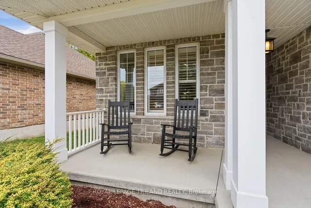 43 Hickory Lane, St. Thomas 5