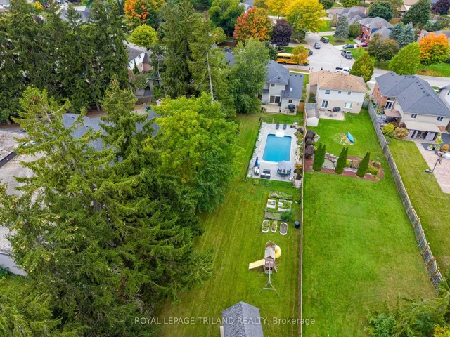 3998 Malpass Rd, London South 4