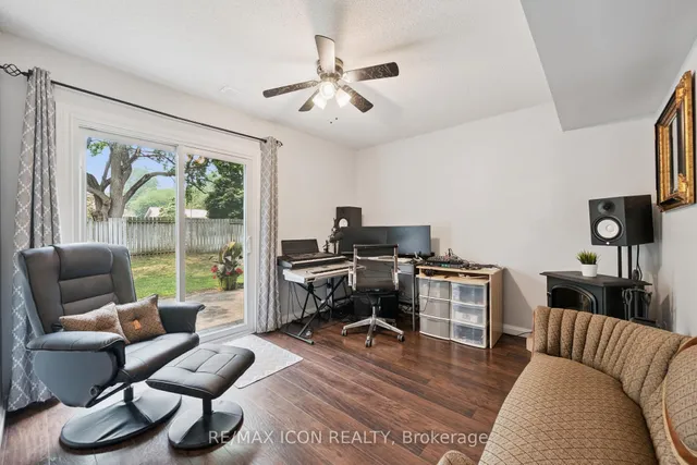 38 Harris Ave #A, Brantford 4