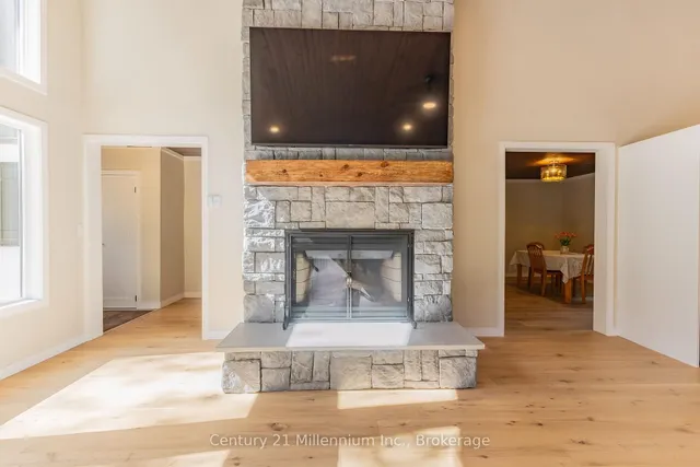 40 Rolling Hills Dr, South Bruce Peninsula 2