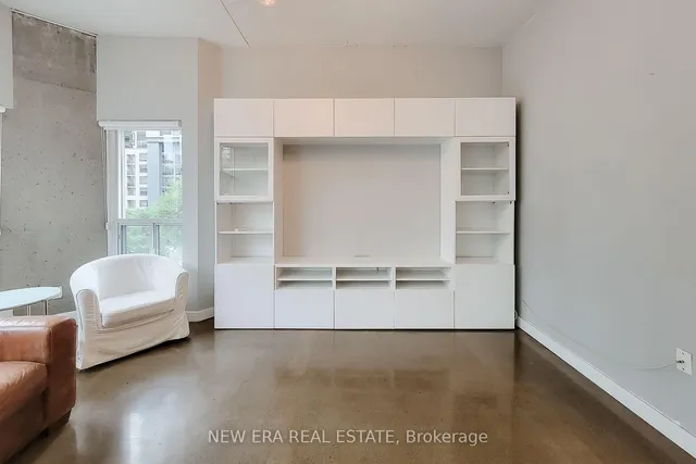 66 Bay St #414, Hamilton 2