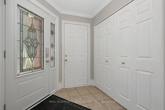 1025 Valin St, Ottawa 3