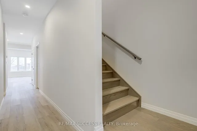 147 Siebert Ave, Kitchener 4
