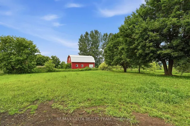 1568 Pilon Rd, Clarence-Rockland 3