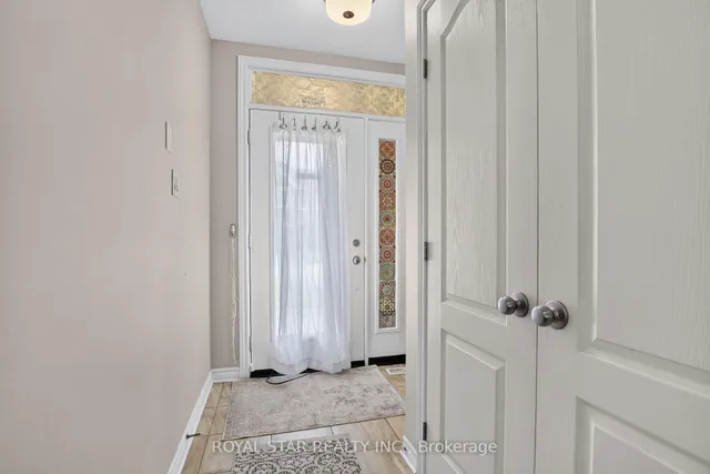 105 Eric Maloney Way, Ottawa 3