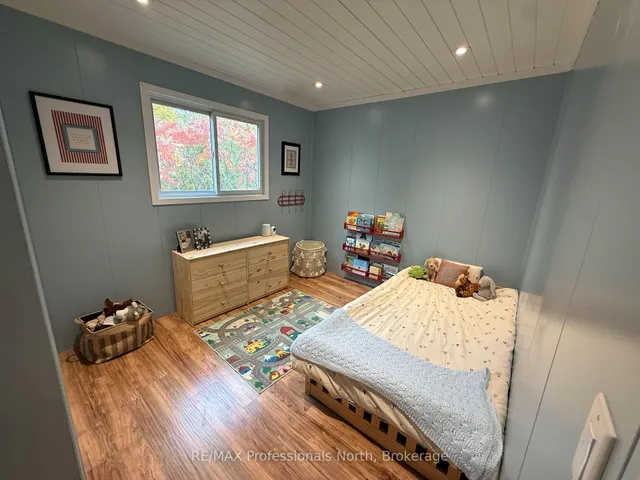 10417 County Road 503, Highlands East 5