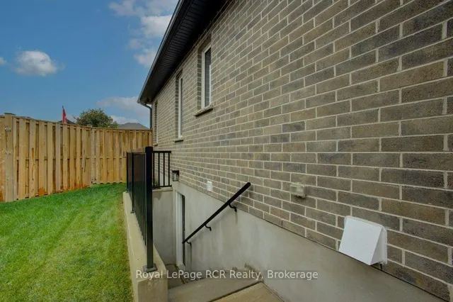 137 Walsh St, Wellington North 5