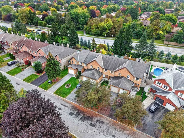 49 Robarts Cres, Ottawa 4