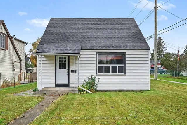 19 Churchill Cres, Smiths Falls 2