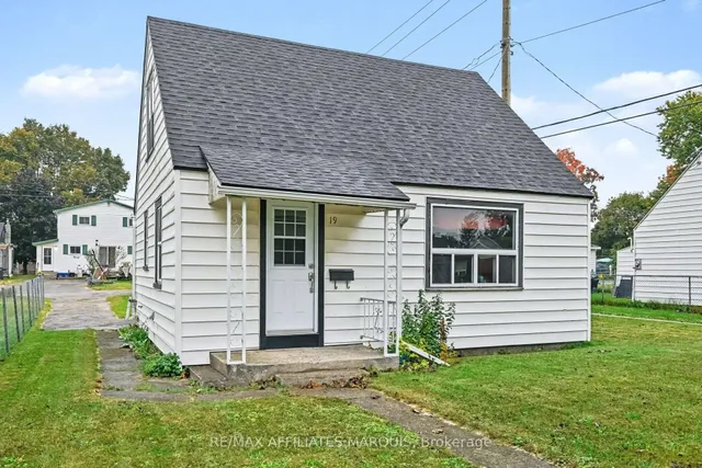 19 Churchill Cres, Smiths Falls 3