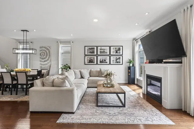 1153 Escala Cres, Kingston 5