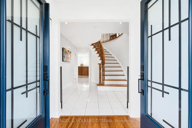 6 Holly Rdge, Ottawa 3