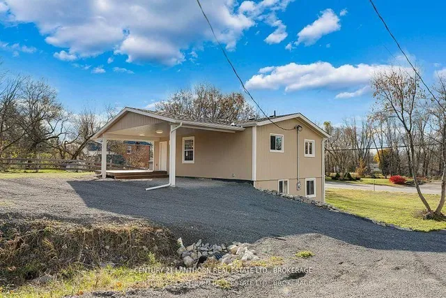 6682 Wheeler St, Tamworth 4