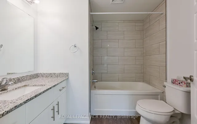 25 Kay Cres #LL02, Guelph 5