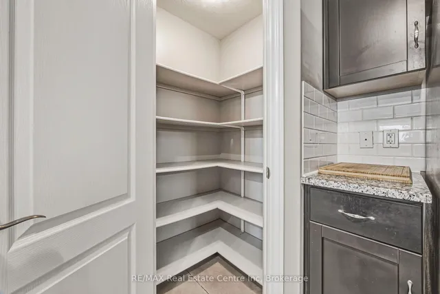 93 Couling Cres, Guelph 5