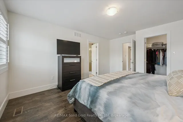 153 Yellow Birch Cres, Blue Mountains 2
