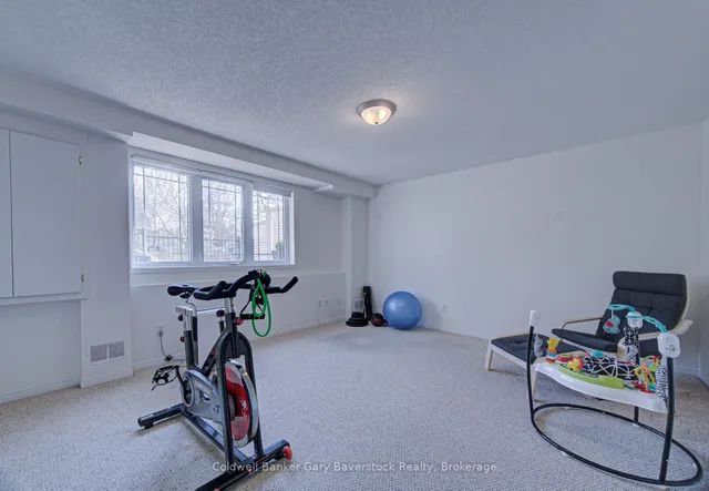 32 Bruce St, Cambridge 4