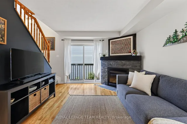 13 Robinson Ave #11, Ottawa 4