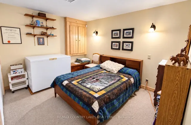 27 Hillcrest Ave, Kawartha Lakes 5