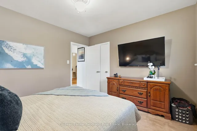 82 Knightswood Blvd, Guelph 2